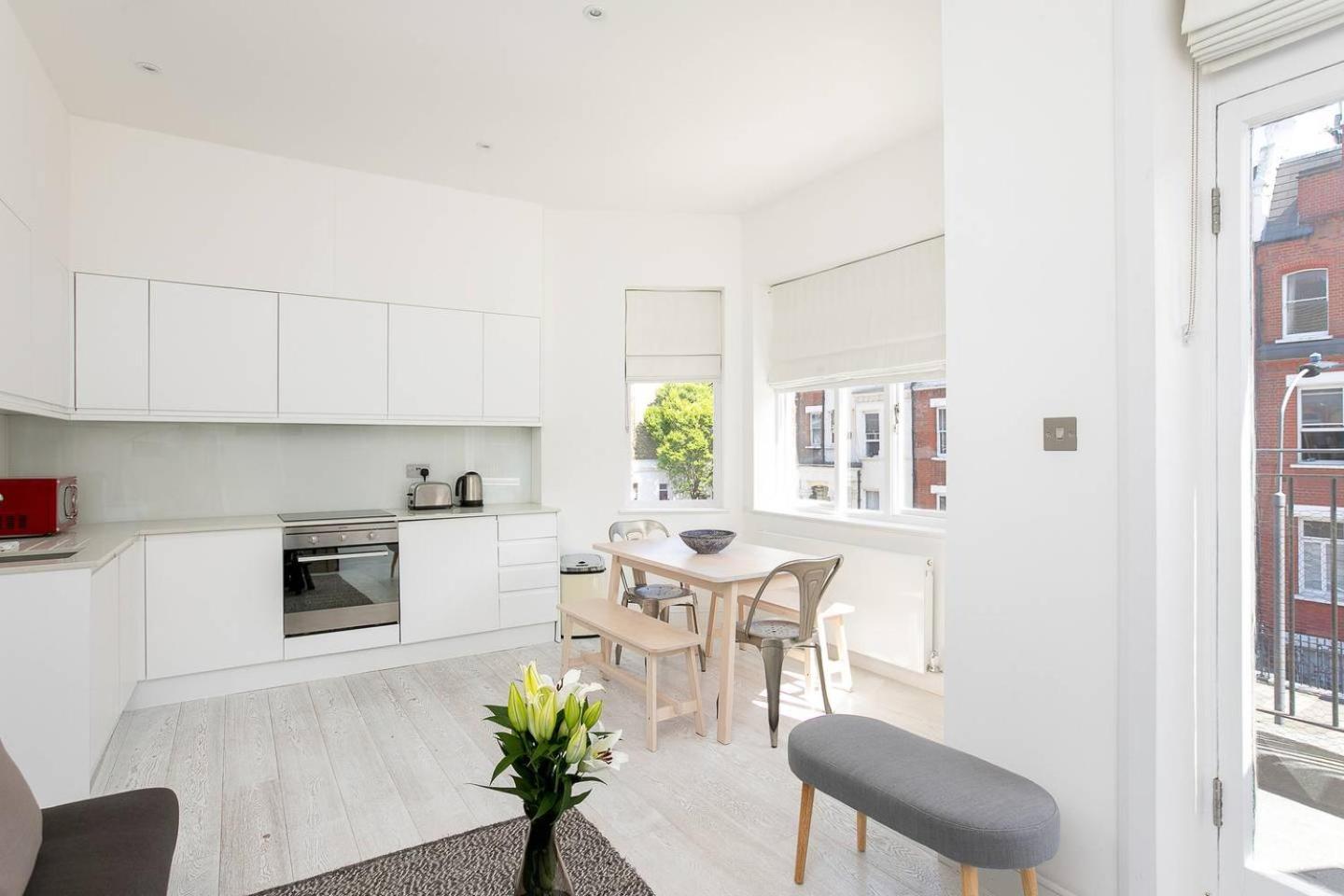 Apartment Guestready - West Kensington W/balcony
